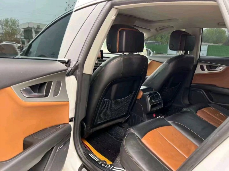 济宁15年奥迪A7L9