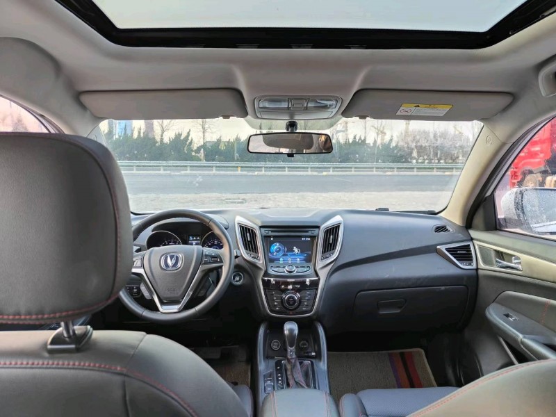 石家庄17年长安汽车CS755