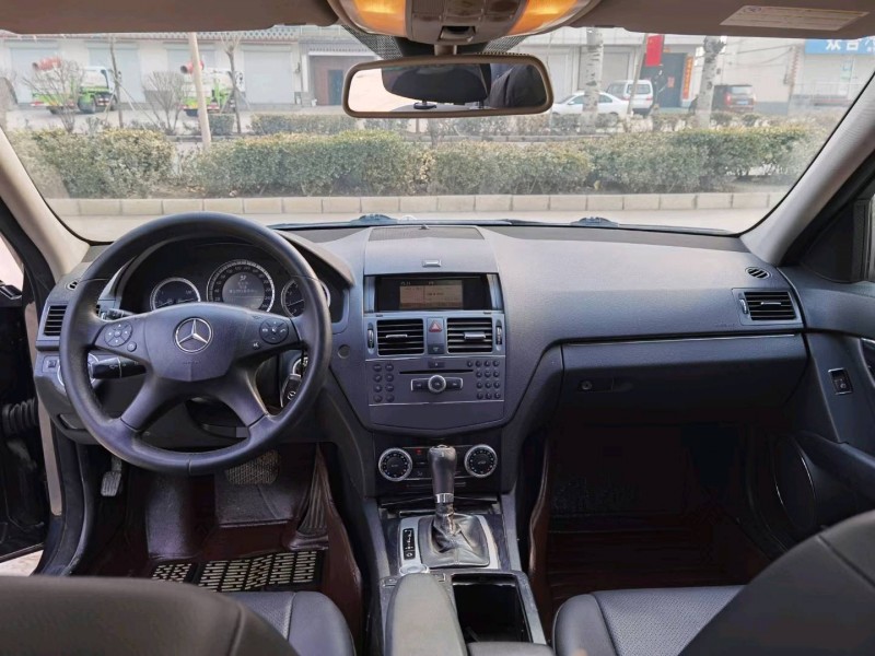 石家庄10年奔驰C6