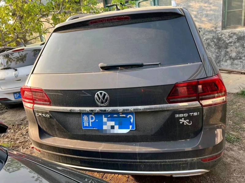 济南19年大众途昂2