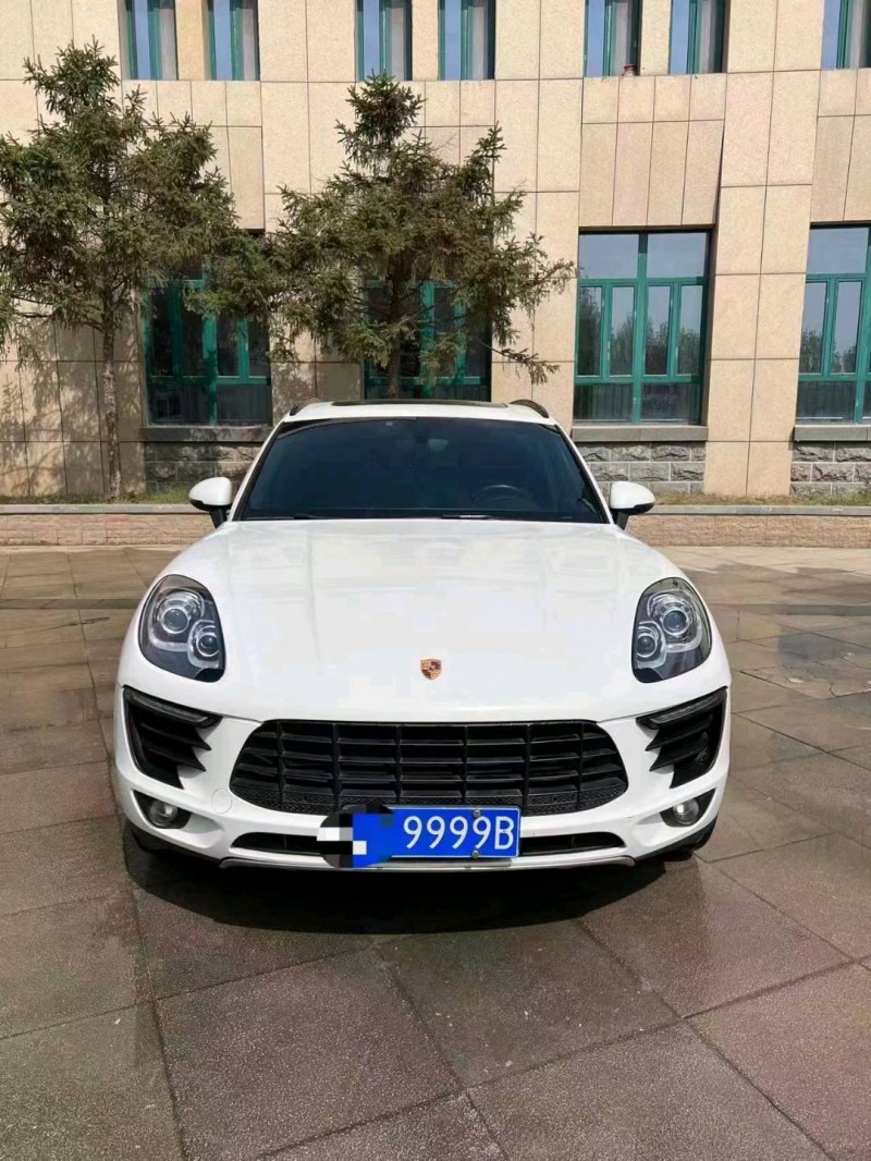 淄博14年保时捷Macan1