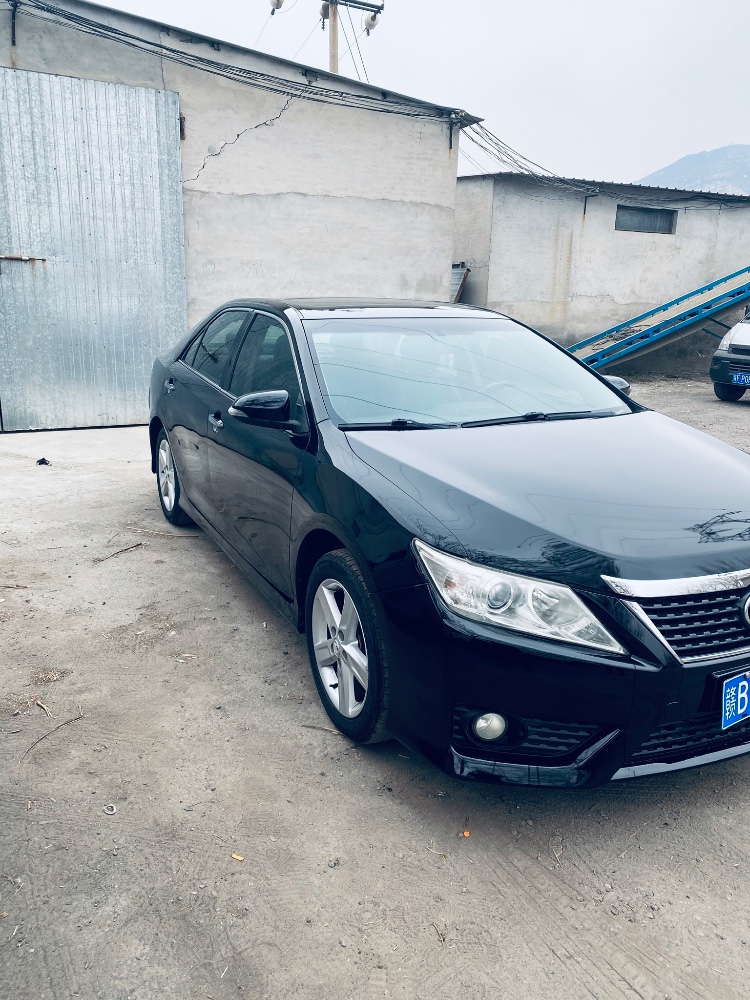 保定14年丰田凯美瑞2