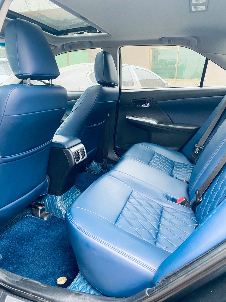 保定14年丰田凯美瑞4