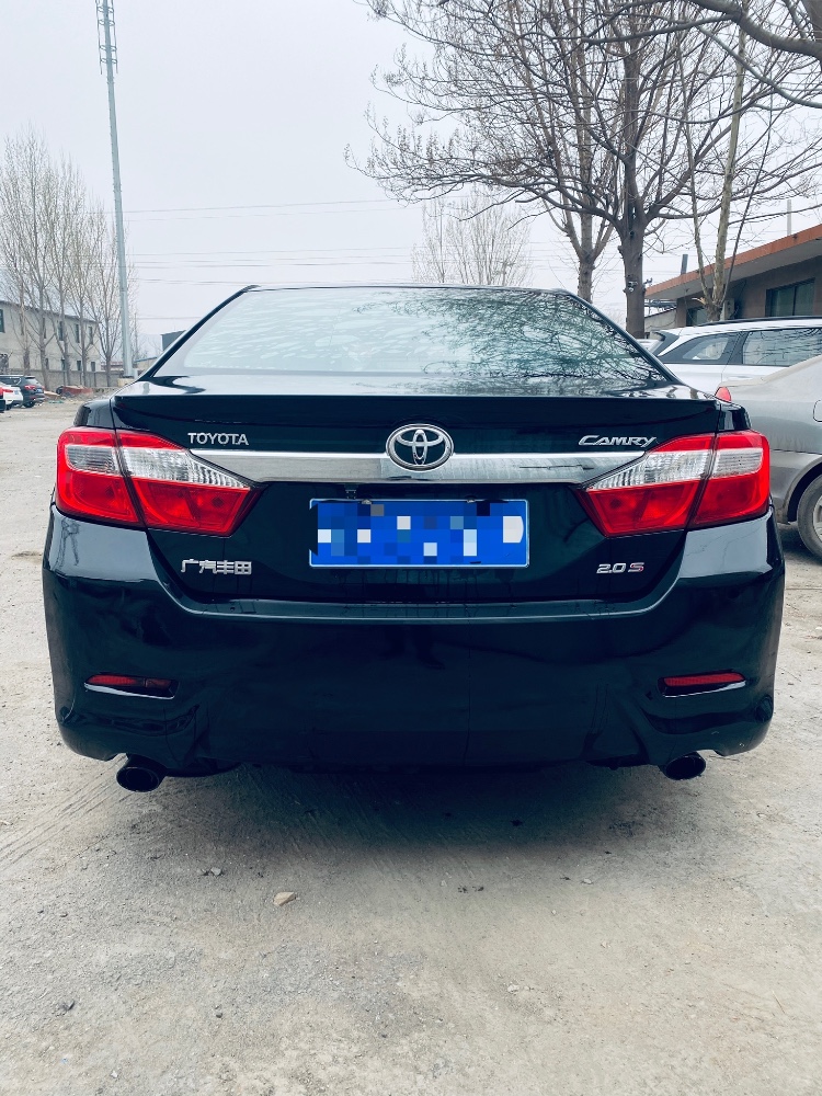 保定14年丰田凯美瑞8