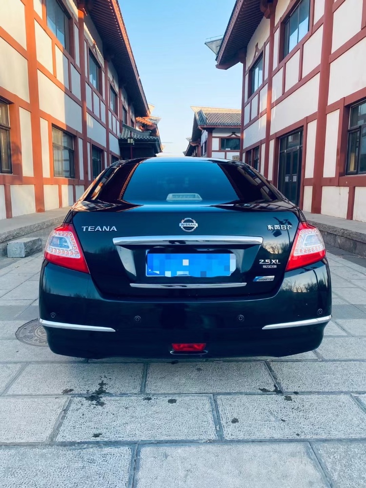 保定12年日产天籁9