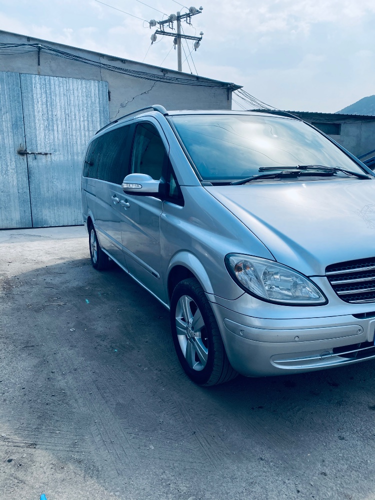 保定10年奔驰唯雅诺2