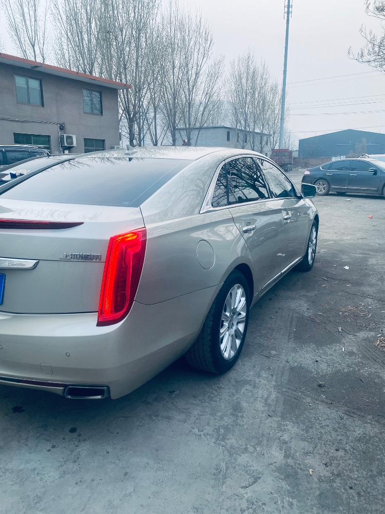 保定14年凯迪拉克XTS7