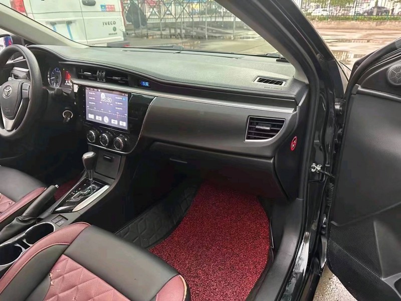 宜昌17年丰田卡罗拉4