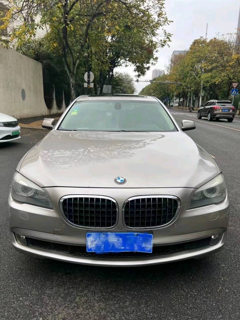 邯郸12年宝马7系1