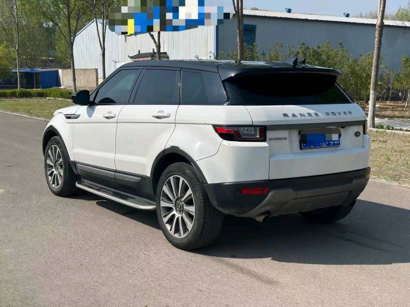 青岛17年路虎极光7