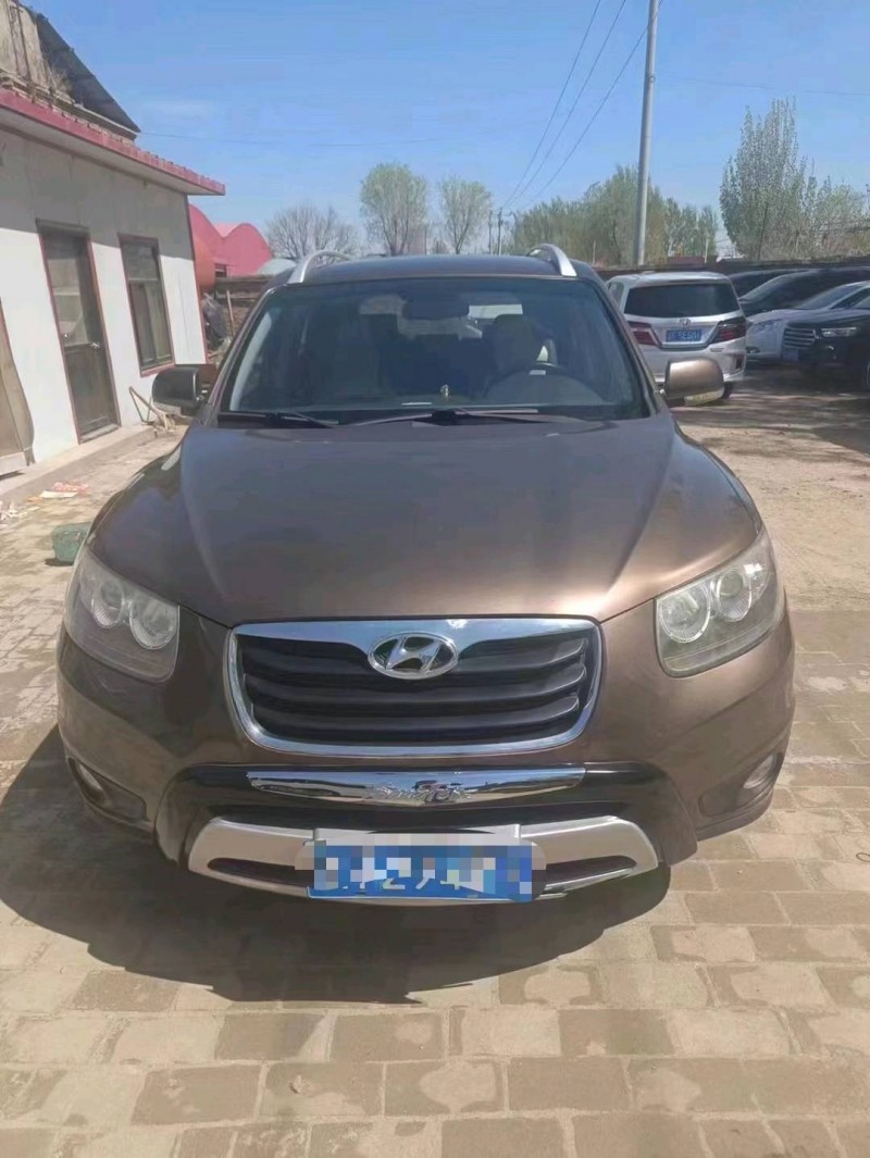 保定11年现代新胜达1