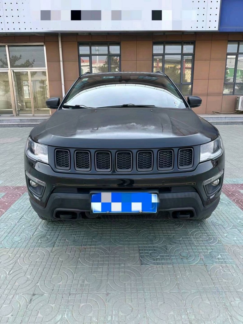 邯郸17年Jeep指南者1