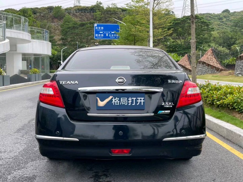 深圳10年日產天籟9