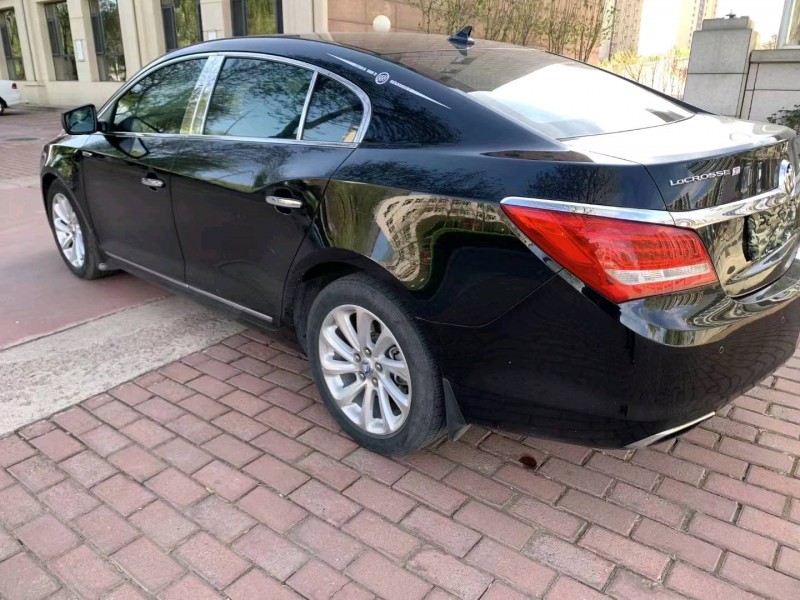 秦皇岛15年别克君越2