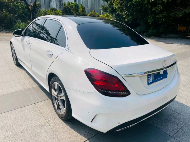 广州19年奔驰C7