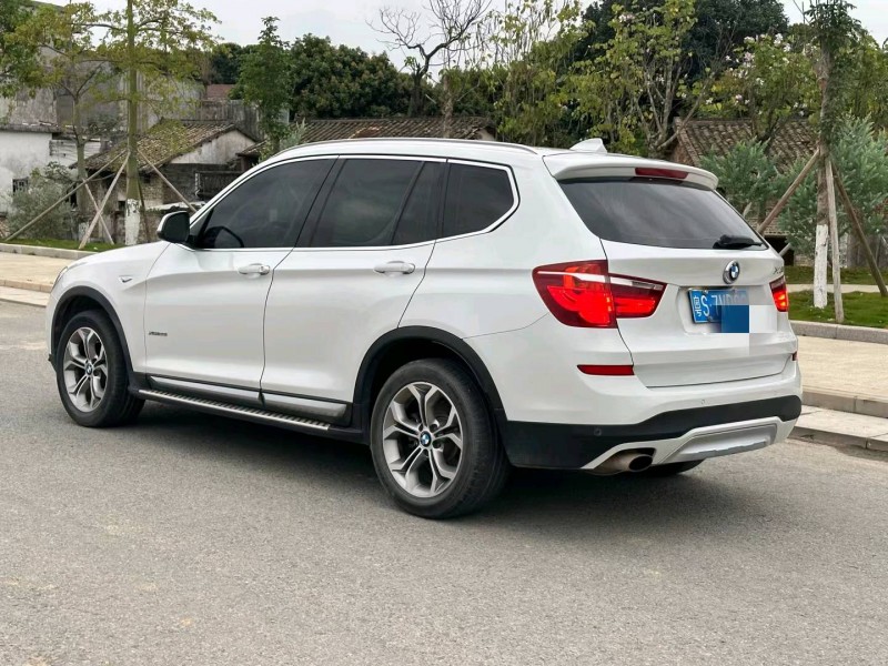 广州17年宝马X38