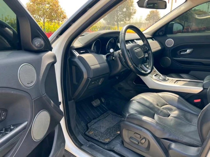 盐城16年路虎极光9