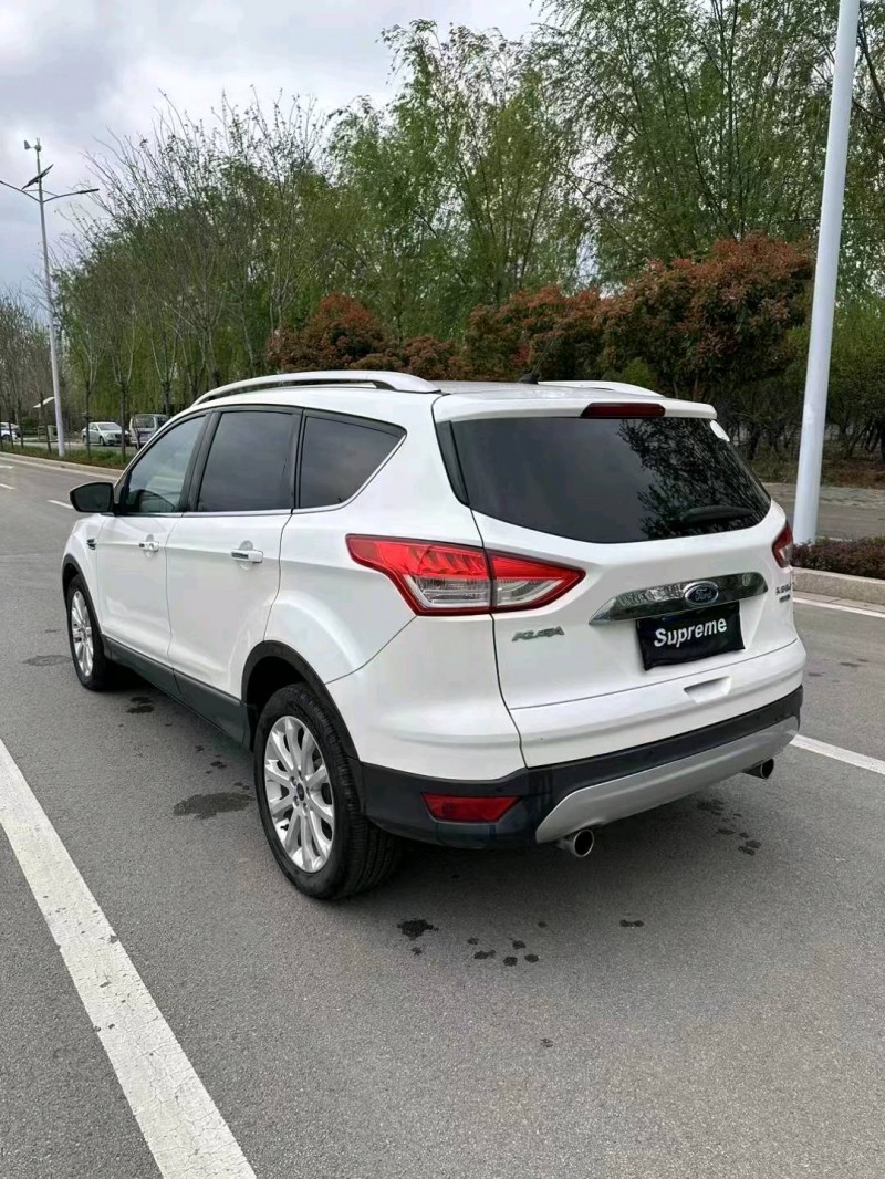 淄博16年福特翼虎5