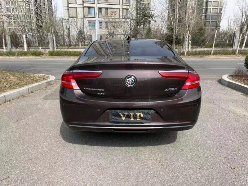 沈阳17年别克君越8