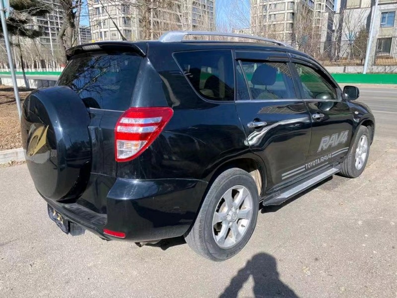 沈阳13年丰田RAV4荣放5