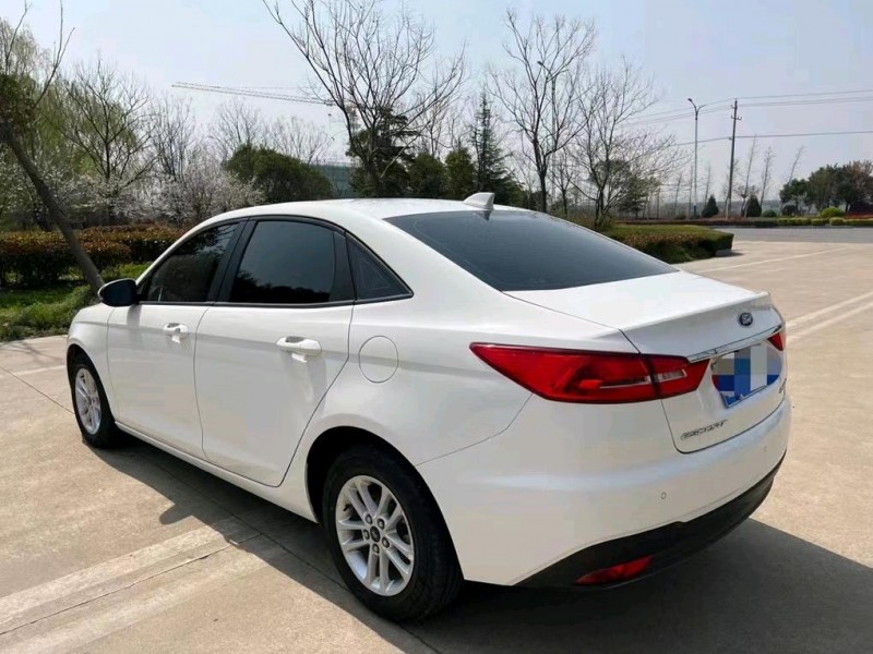 盐城21年福特福睿斯5