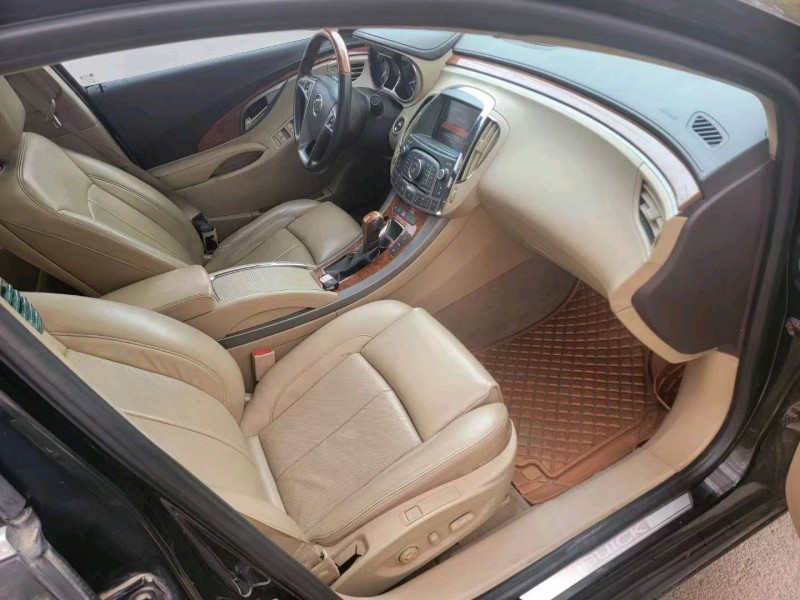 淄博10年别克君越8