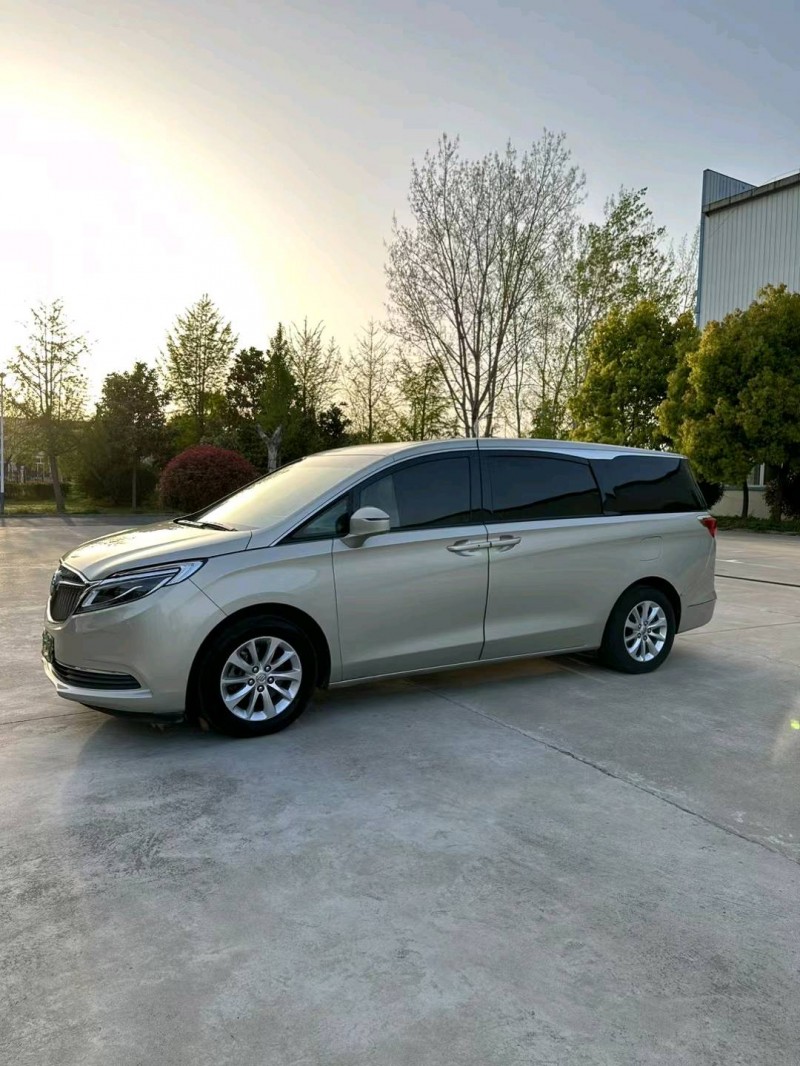 宿迁20年别克GL82