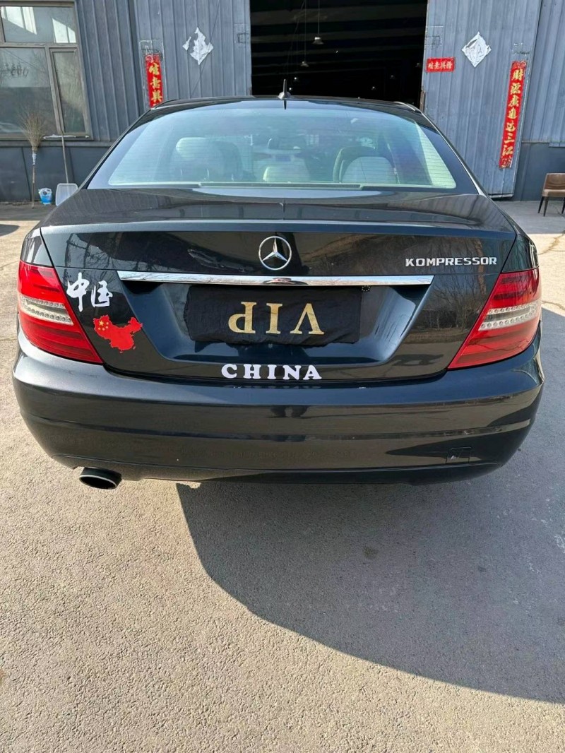 沈阳11年奔驰C6