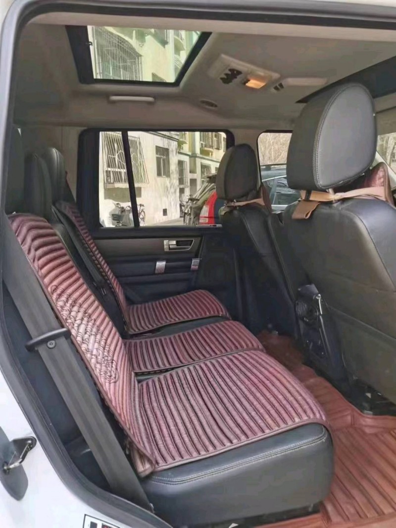 济宁15年路虎发现4