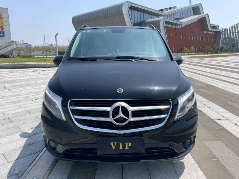 盐城18年奔驰威霆1