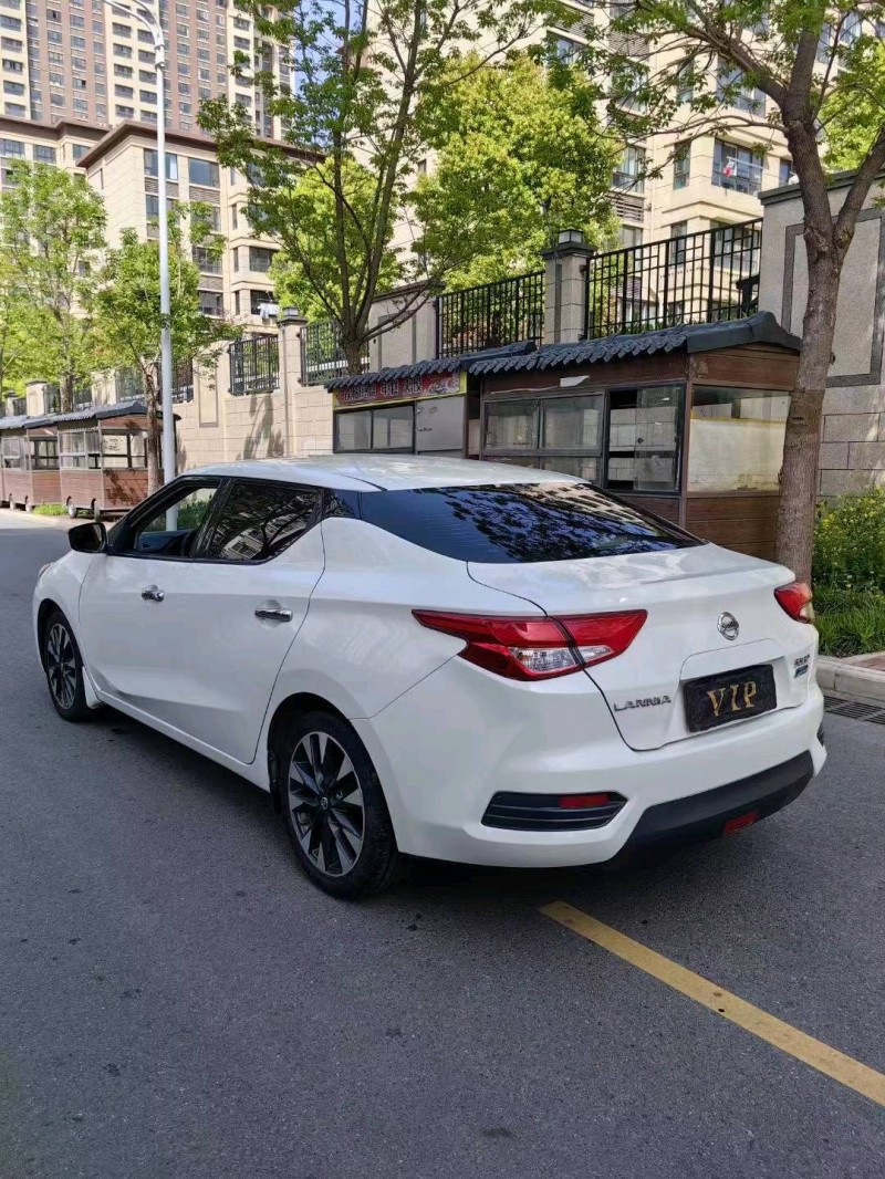 淮南19年日产蓝鸟4