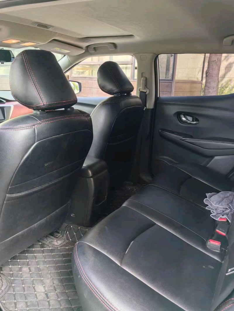 淮南19年日产蓝鸟8