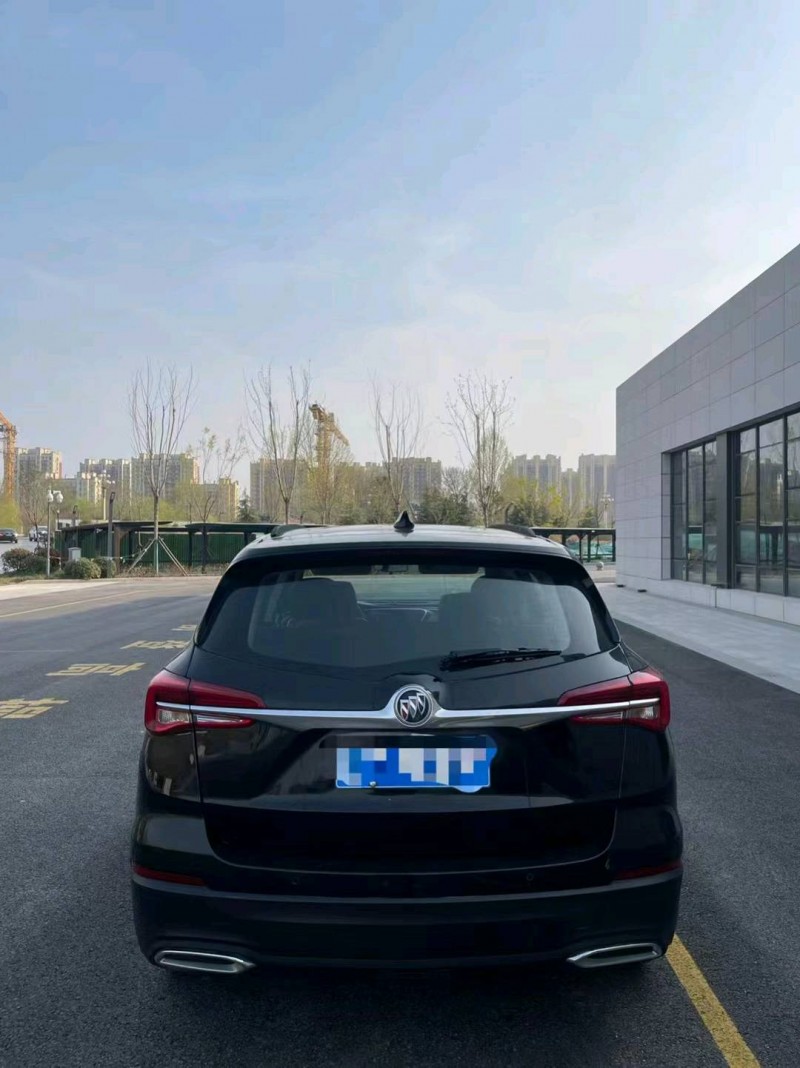 青岛22年别克昂科威4