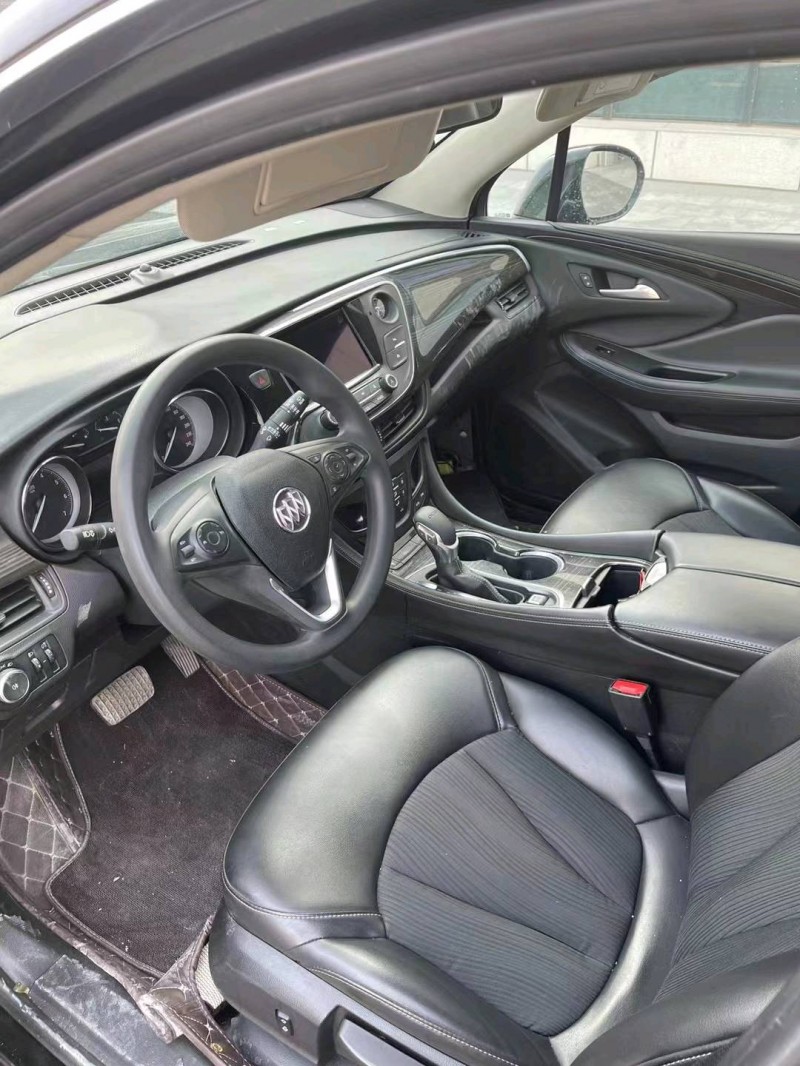 青岛22年别克昂科威8