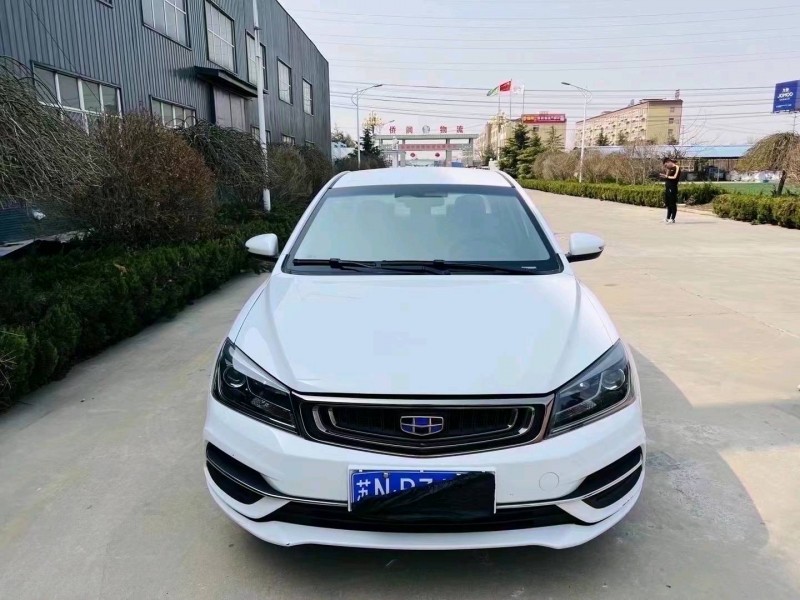 济南19年吉利帝豪1