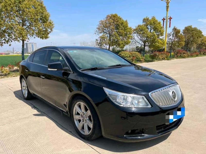 盐城10年别克君越3