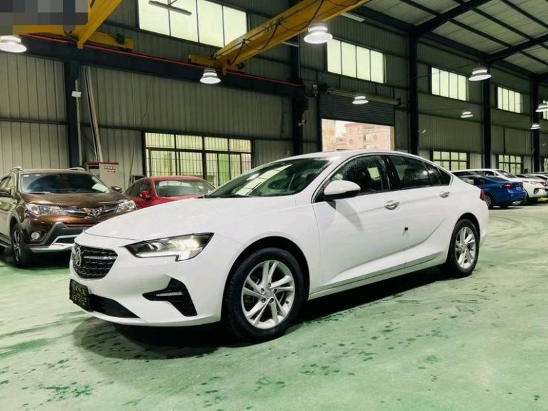 东莞21年别克君威2