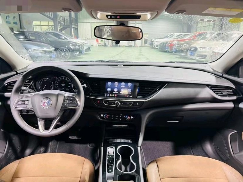 东莞21年别克君威5