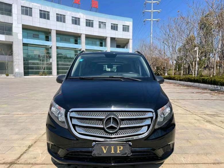 盐城17年奔驰威霆1