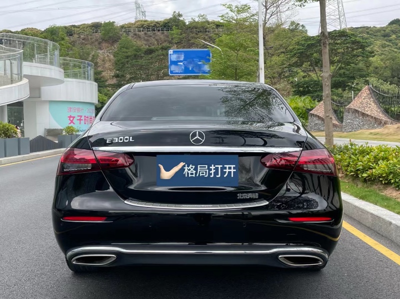 深圳20年奔馳E9