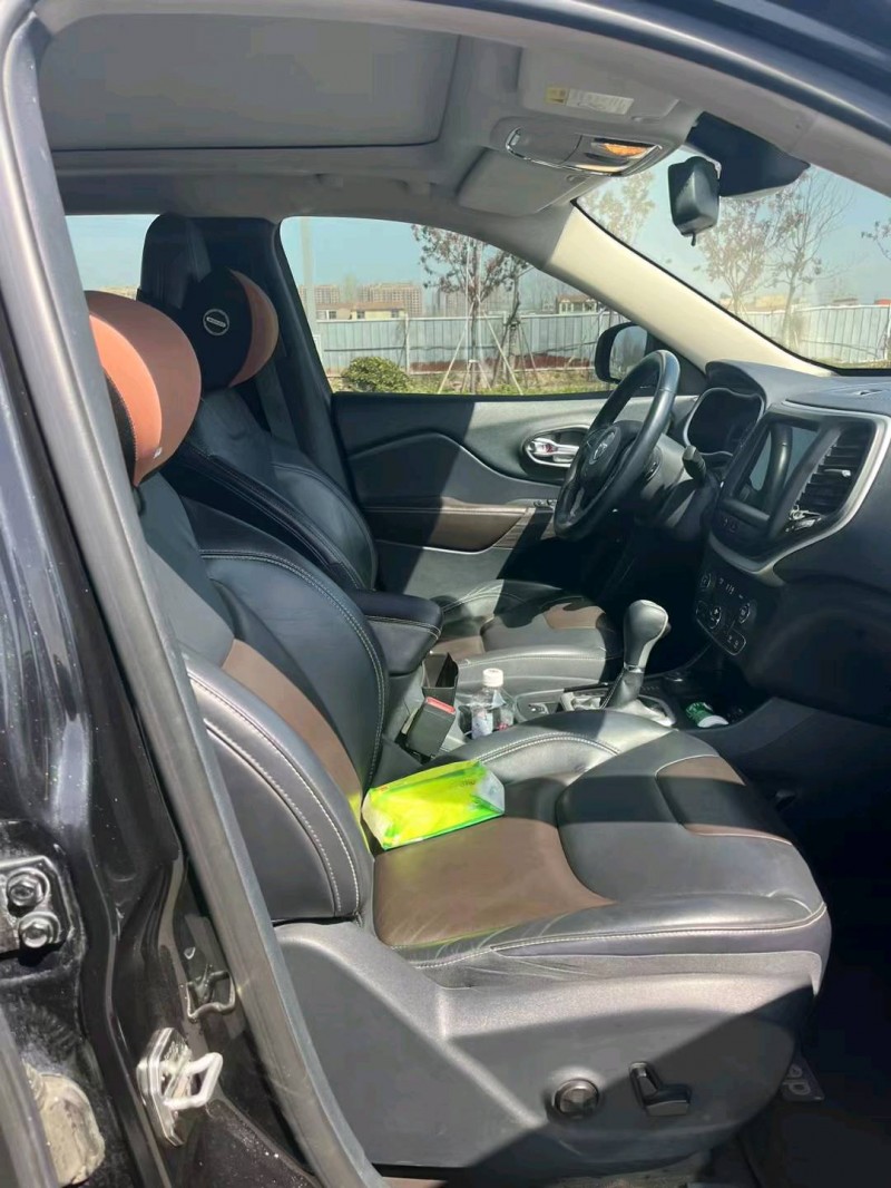 徐州16年Jeep自由光6