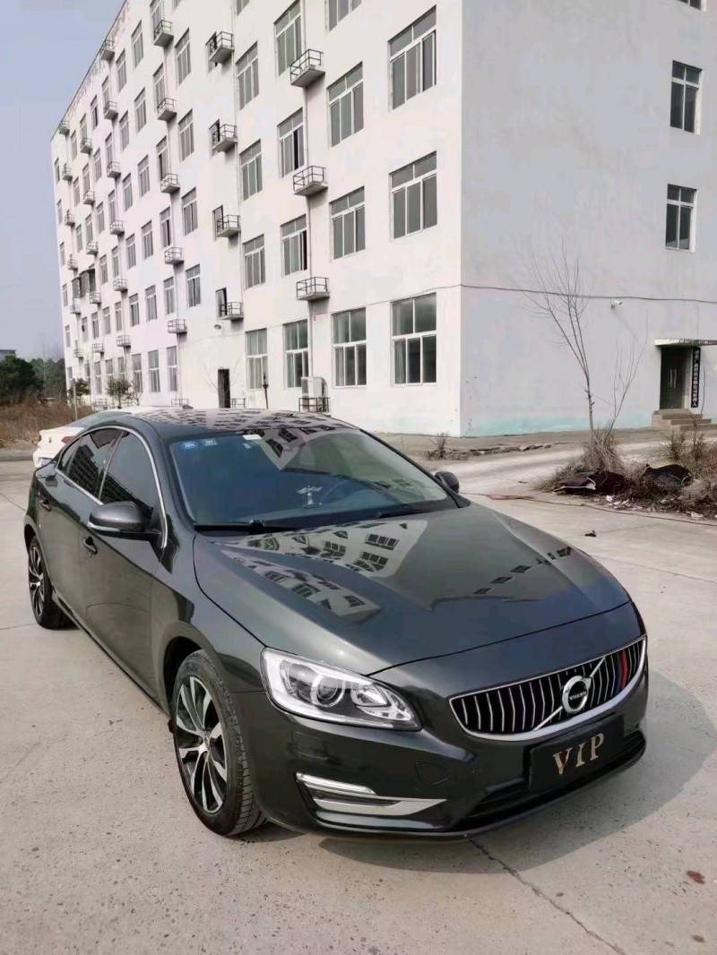 襄陽18年沃爾沃S60L3