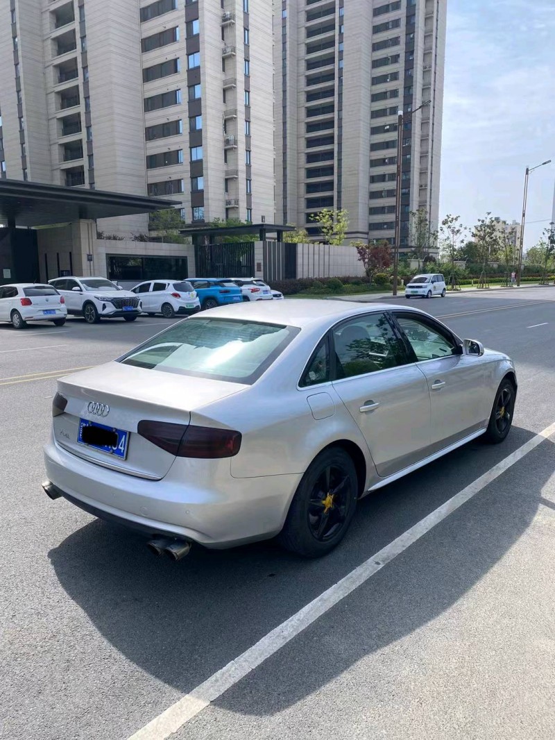 淮南13年奥迪A4L5