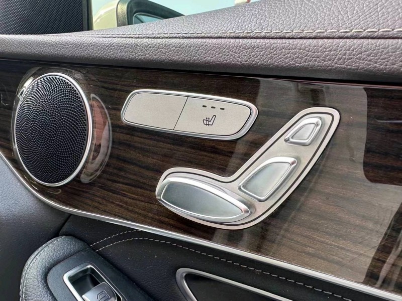 烟台17年奔驰GLC4