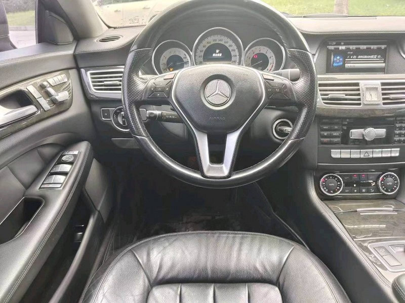 常州13年奔驰CLS8