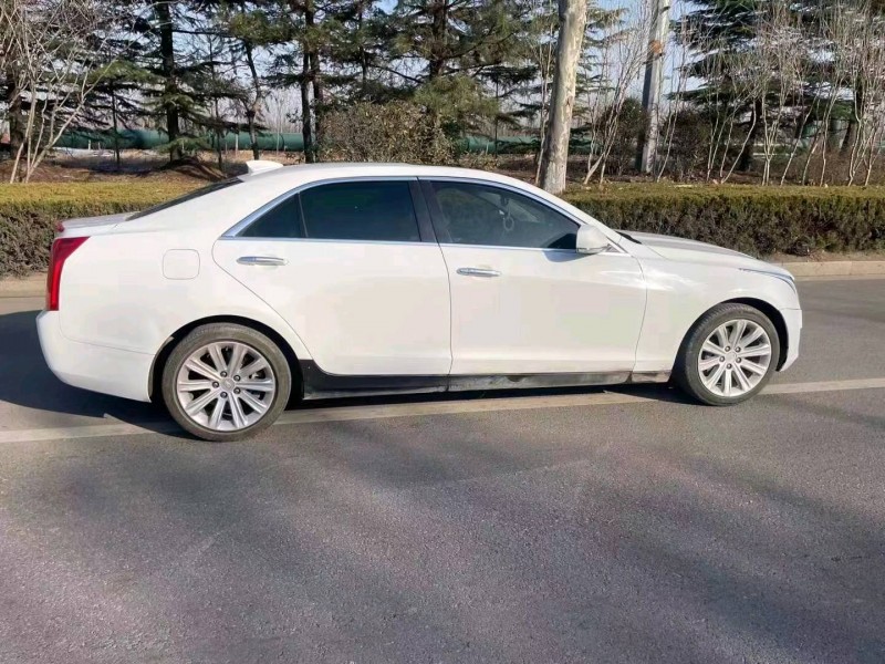 济南19年凯迪拉克ATS8