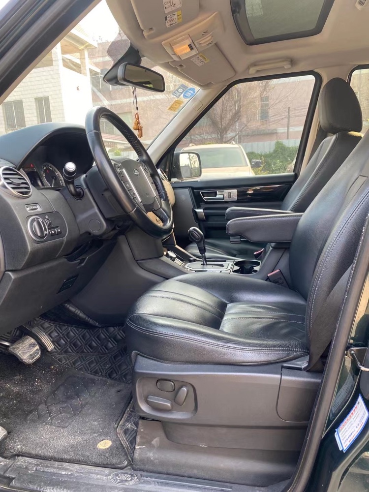 广州12年路虎发现5