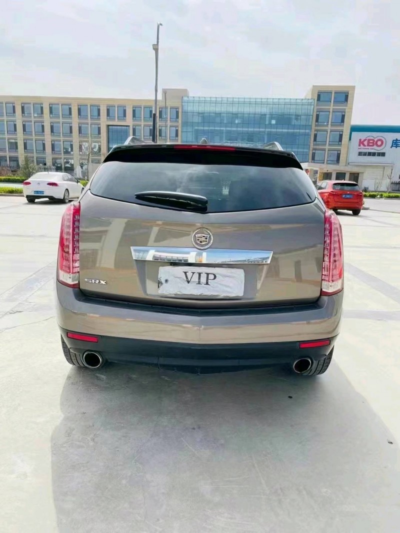 济南16年凯迪拉克SRX8