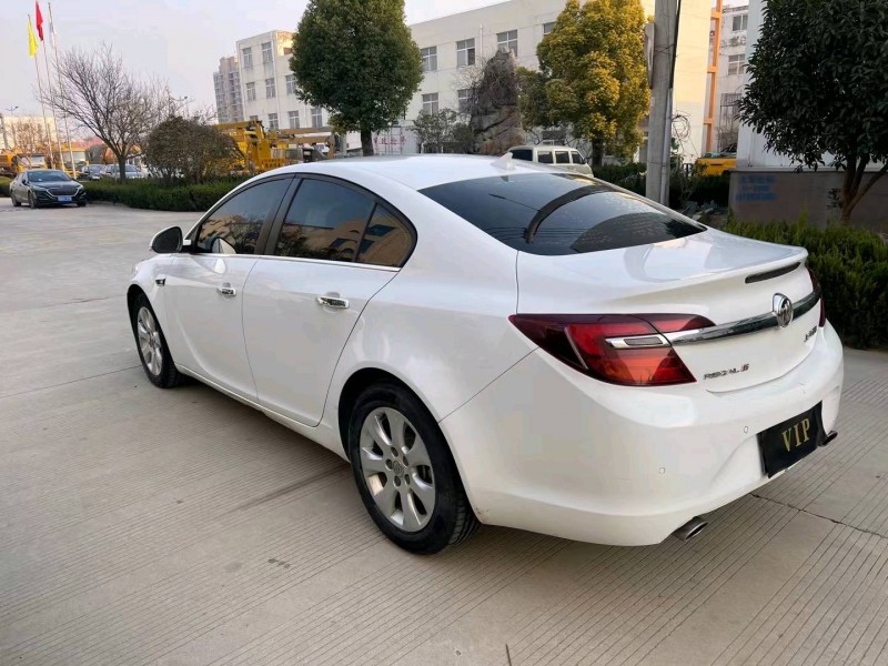 宿迁17年别克君威7