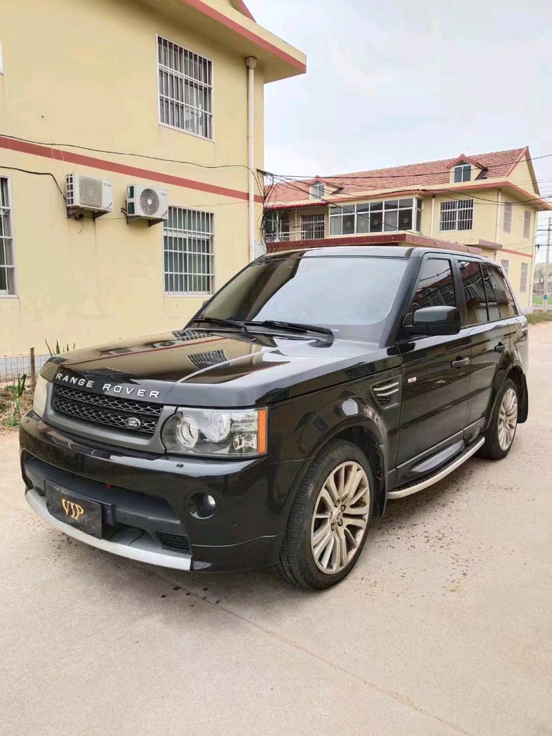 青岛11年路虎揽胜运动3